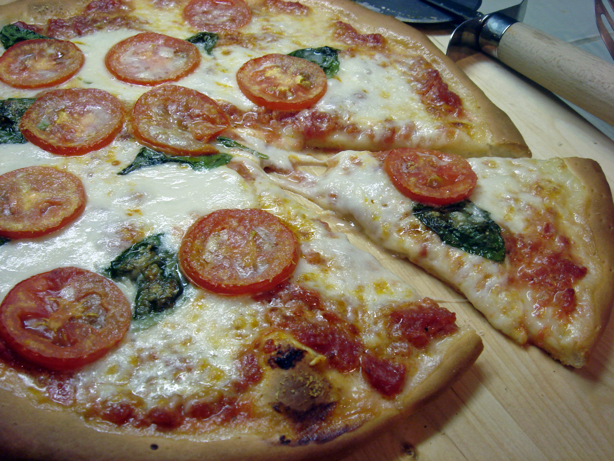 ピザマルガリータ チーズとトマトのピザ おいしいアメリカ アメリカ料理レシピと食べ歩き情報満載