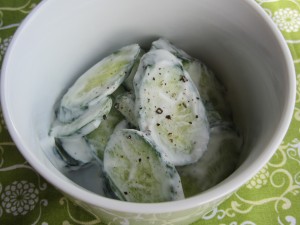 きゅうりとヨーグルトのサラダ